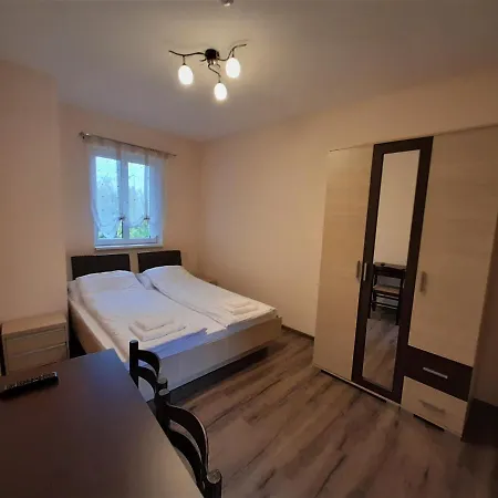 Oda ve Kahvaltı Barsony Vendeglo Es Panzio