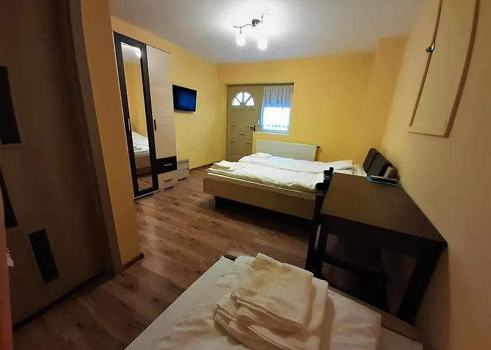 Barsony Vendeglo Es Panzio 3*
